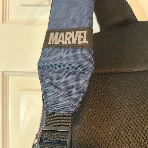 Captain Marvel Backpack Bookbag Adjustable Straps Multi Pocket Red Navy Unisex - Picture 11 of 14